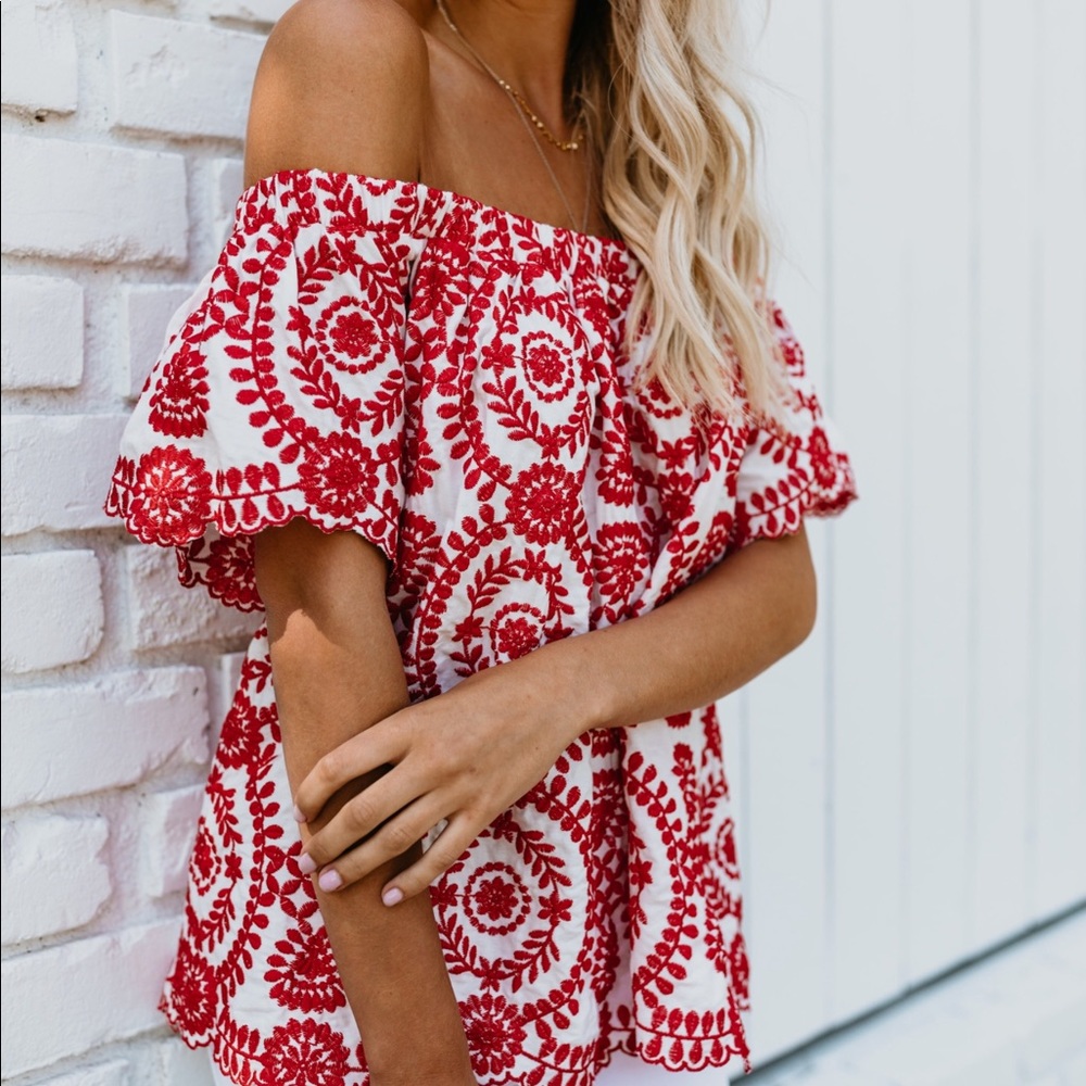 Sweet & Lacey Off-Shoulder - Picture 3 of 8